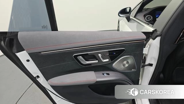 Mercedes-Benz EQS V297 id 4309395 из Кореи 17