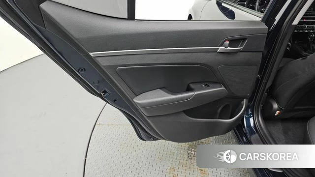Hyundai The New Avante AD id 4508140 из Кореи 17