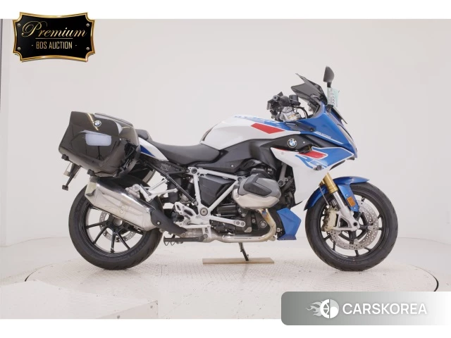 Проданный BMW R1250RS 2024 из Японии