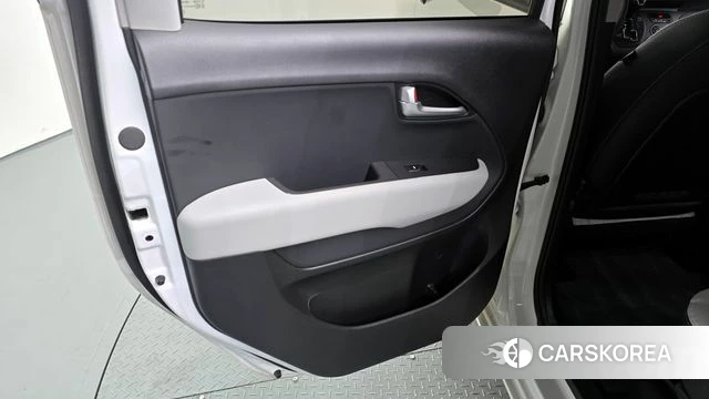 Kia The New Kia Ray id 4336959 из Кореи 17