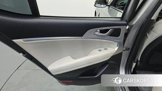 Genesis G70 id 4568230 из Кореи 17