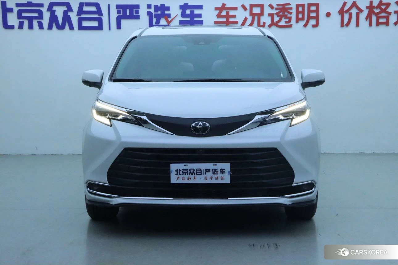 Toyota Saina id 4498547 из Китая 17