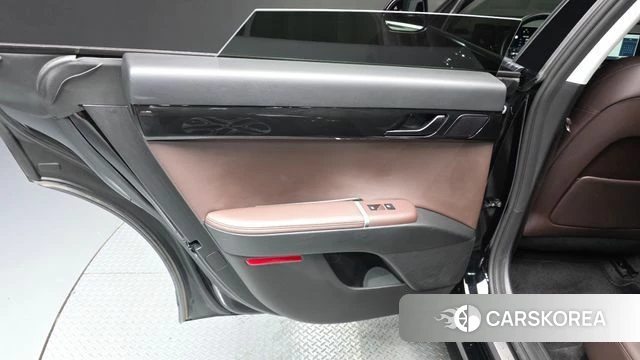 Hyundai Grandeur (GN7) id 4711387 из Кореи 17