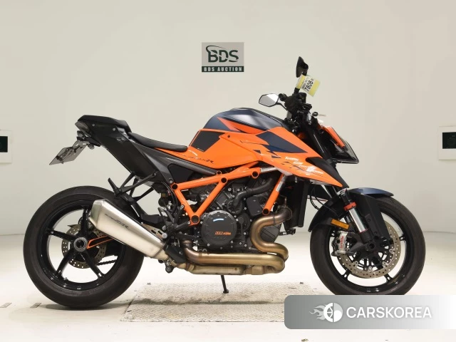 Проданный KTM 1290 SUPER DUKE R 2021 из Японии, фото 2