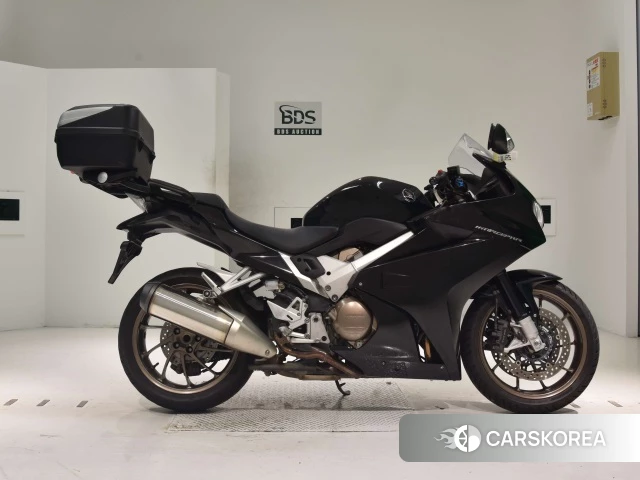 Проданный Honda VFR800F 2014 из Японии