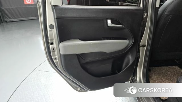 Kia The New Ray id 4765345 из Кореи 17