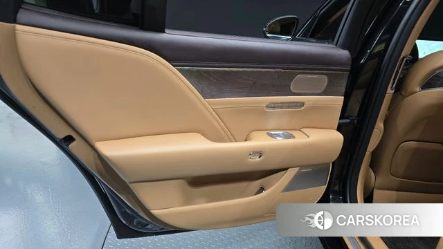 Genesis G90 (RS4) id 4488742 из Кореи 17