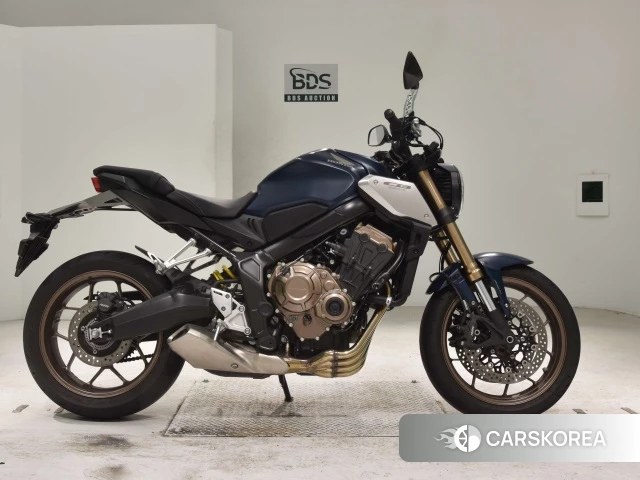 Проданный Honda CB650R 2021 из Японии