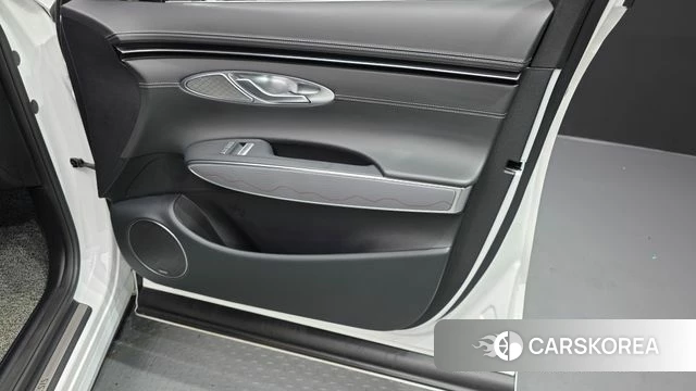Genesis GV70 id 4541687 из Кореи 17