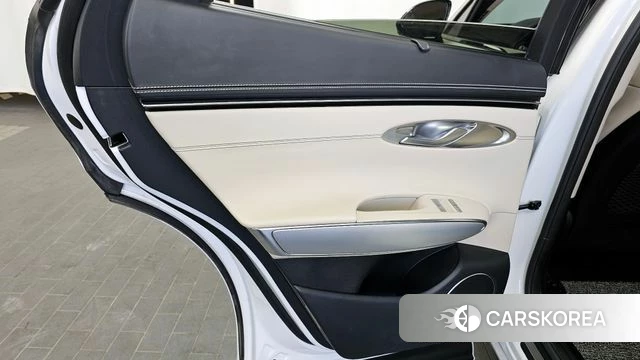 Genesis GV70 id 4338540 из Кореи 17