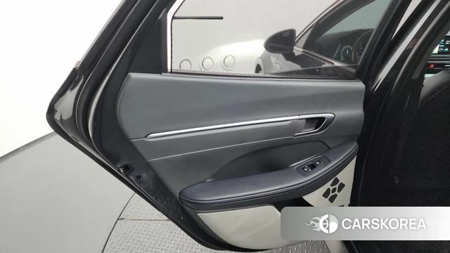 Hyundai Sonata Hybrid (DN8) id 4580620 из Кореи 17