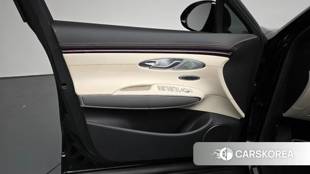 Genesis GV70 id 4743791 из Кореи 17