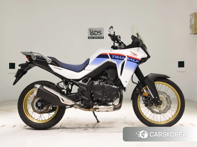 Проданный Honda TRANSALP XL750 2023 из Японии, фото 2