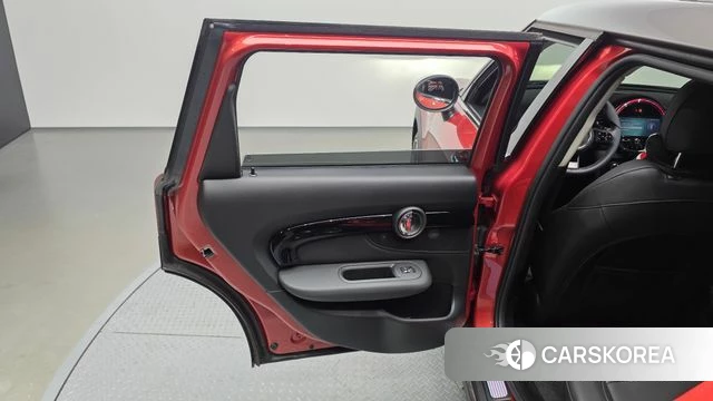 Mini Cooper S Clubman id 4292481 из Кореи 17