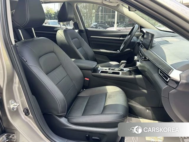 Nissan Teana id 4227338 из Китая 17