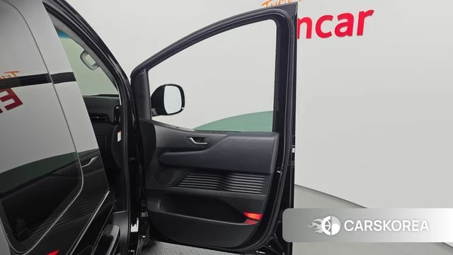 Hyundai Staria id 4441862 из Кореи 17