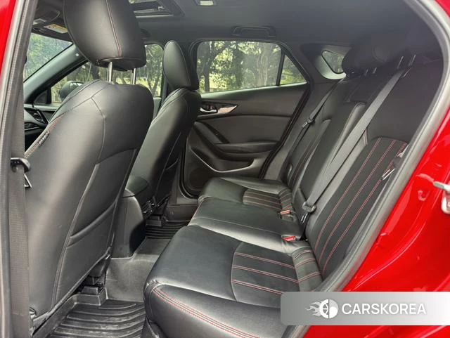 Mazda CX-4 id 4215686 из Китая 17