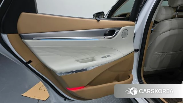 Hyundai The New Grandeur IG id 4284543 из Кореи 17
