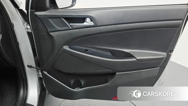 Hyundai All New Tucson id 4430019 из Кореи 17