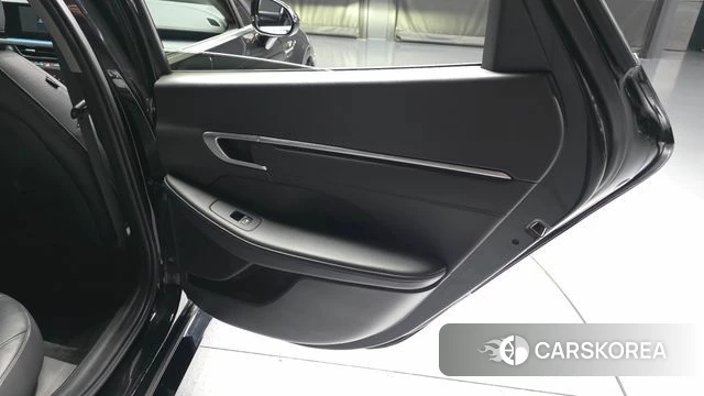 Hyundai Sonata D Edge (DN8) id 4893292 из Кореи 17