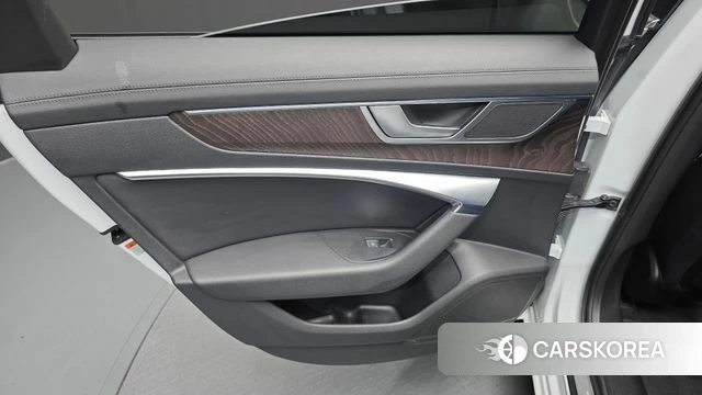 Audi A6 (C8) id 4201649 из Кореи 17