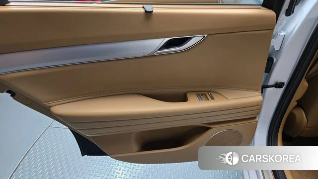 Genesis G80 (RG3) id 4432578 из Кореи 17