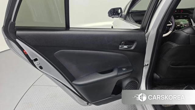 Toyota Prius 4th Generation id 4197130 из Кореи 17