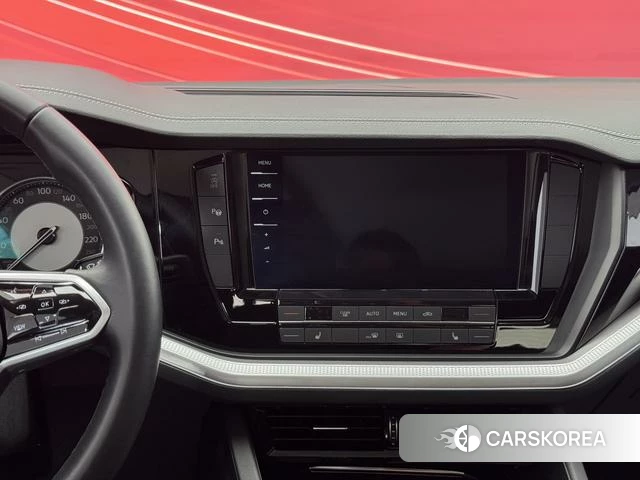 Volkswagen Touareg id 4297639 из Китая 17