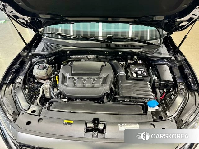 Volkswagen Passat id 3824381 из Китая 17