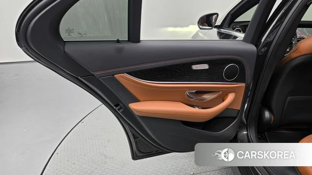 Mercedes-Benz E-Class W213 id 4784711 из Кореи 17