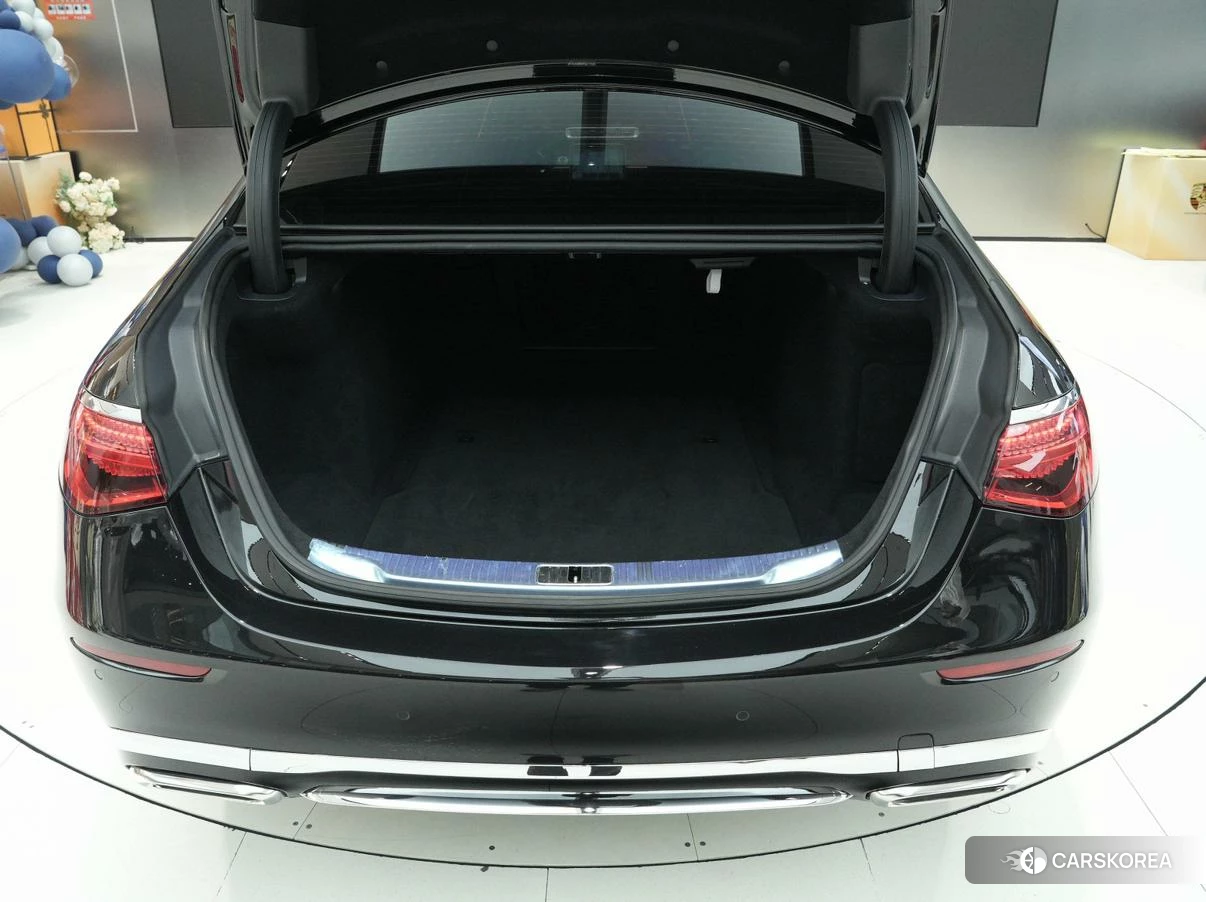 Mercedes-Benz Maybach S-class id 4419517 из Китая 17