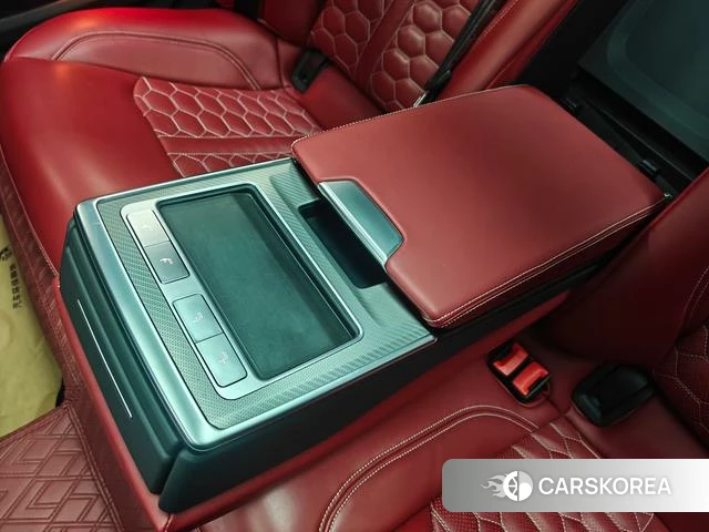 Audi A6L id 4259410 из Китая 17