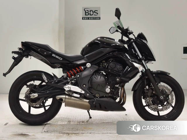 Проданный Kawasaki ER-6N 2010 из Японии
