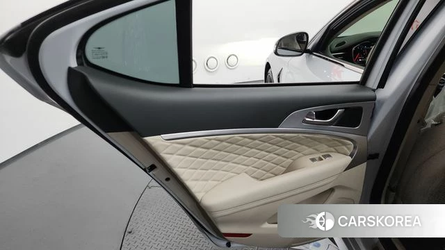 Genesis G70 id 4587057 из Кореи 17