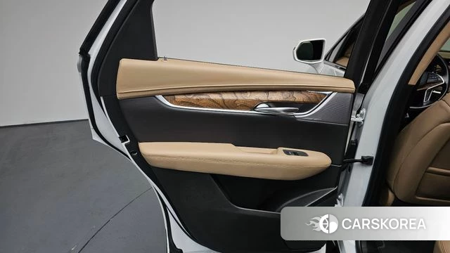 Cadillac XT5 id 4304416 из Кореи 17