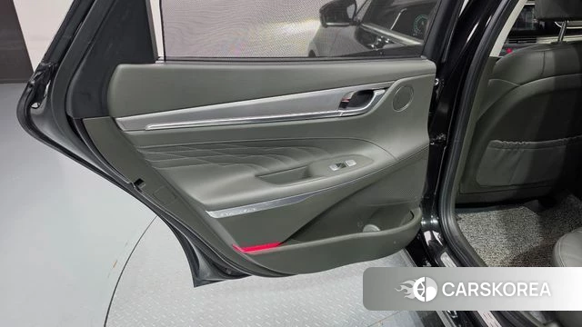 Hyundai The New Grandeur IG Hybrid id 4726549 из Кореи 17