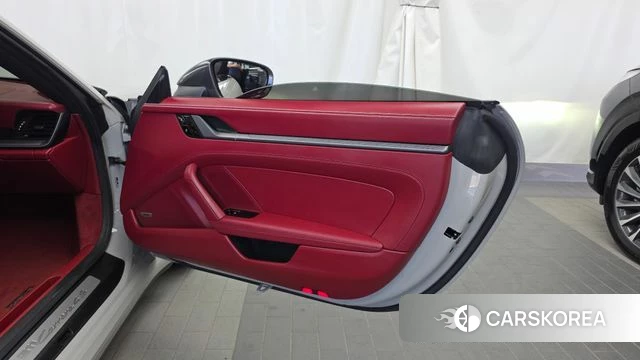 Porsche 911(992) id 4899768 из Кореи 17
