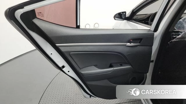 Hyundai The New Avante AD id 4325745 из Кореи 17
