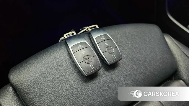 Mercedes-Benz A-Class W177 id 4317578 из Кореи 17
