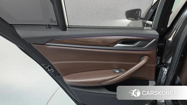 BMW 5 Series (G30) id 4865224 из Кореи 17