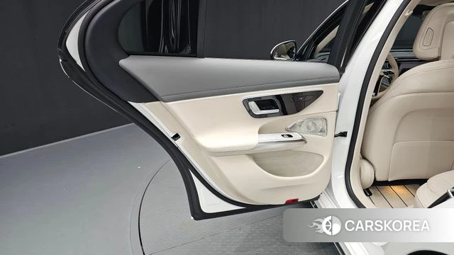 Mercedes-Benz E-Class W214 id 4499216 из Кореи 17