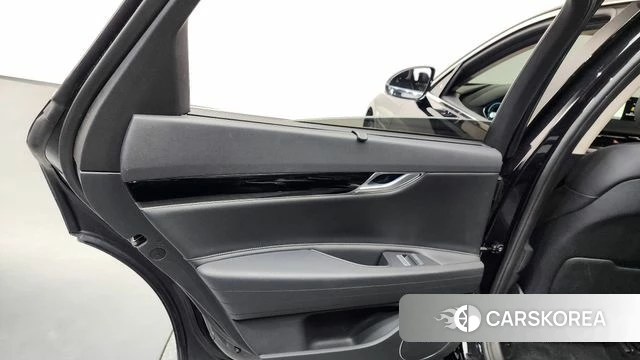 Genesis G80 (RG3) id 4330500 из Кореи 17