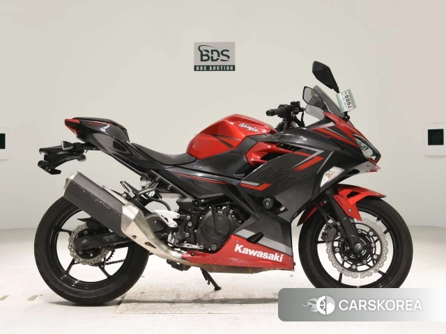 Проданный Kawasaki NINJA 400 2019 из Японии, фото 2