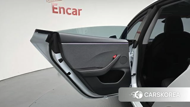 Tesla Model 3 id 4767307 из Кореи 17