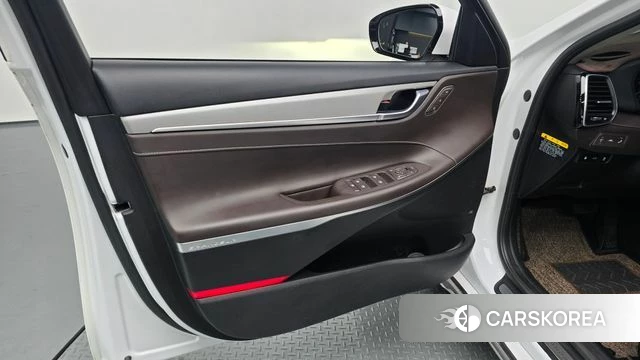 Hyundai Grandeur IG id 4620497 из Кореи 17
