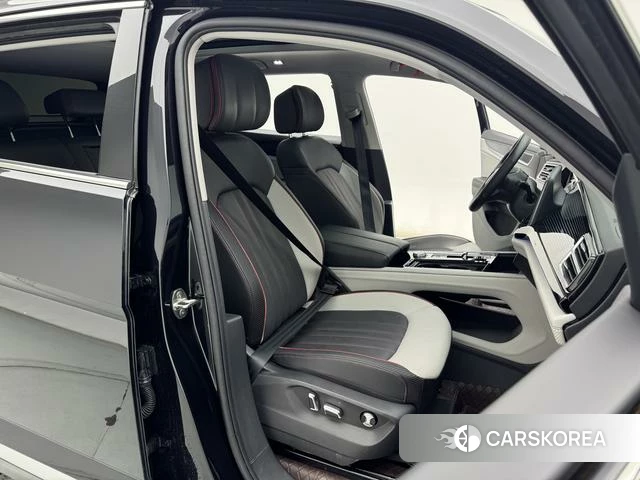 Volkswagen Tourang id 4273563 из Китая 17