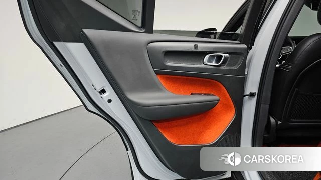 Volvo XC40 id 4683898 из Кореи 17