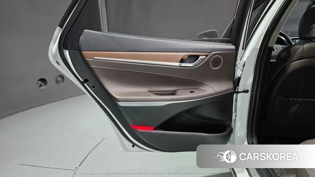 Hyundai Grandeur IG Hybrid id 4677635 из Кореи 17