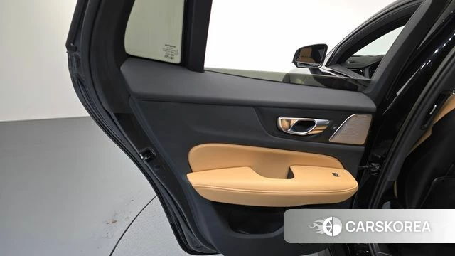 Volvo V60 Cross-Country 2nd Generation id 4395402 из Кореи 17