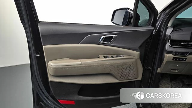 Kia The New Carnival 4th Generation id 4499922 из Кореи 17